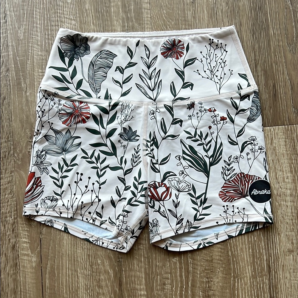 Women's Floral Print Shorts - White and Green